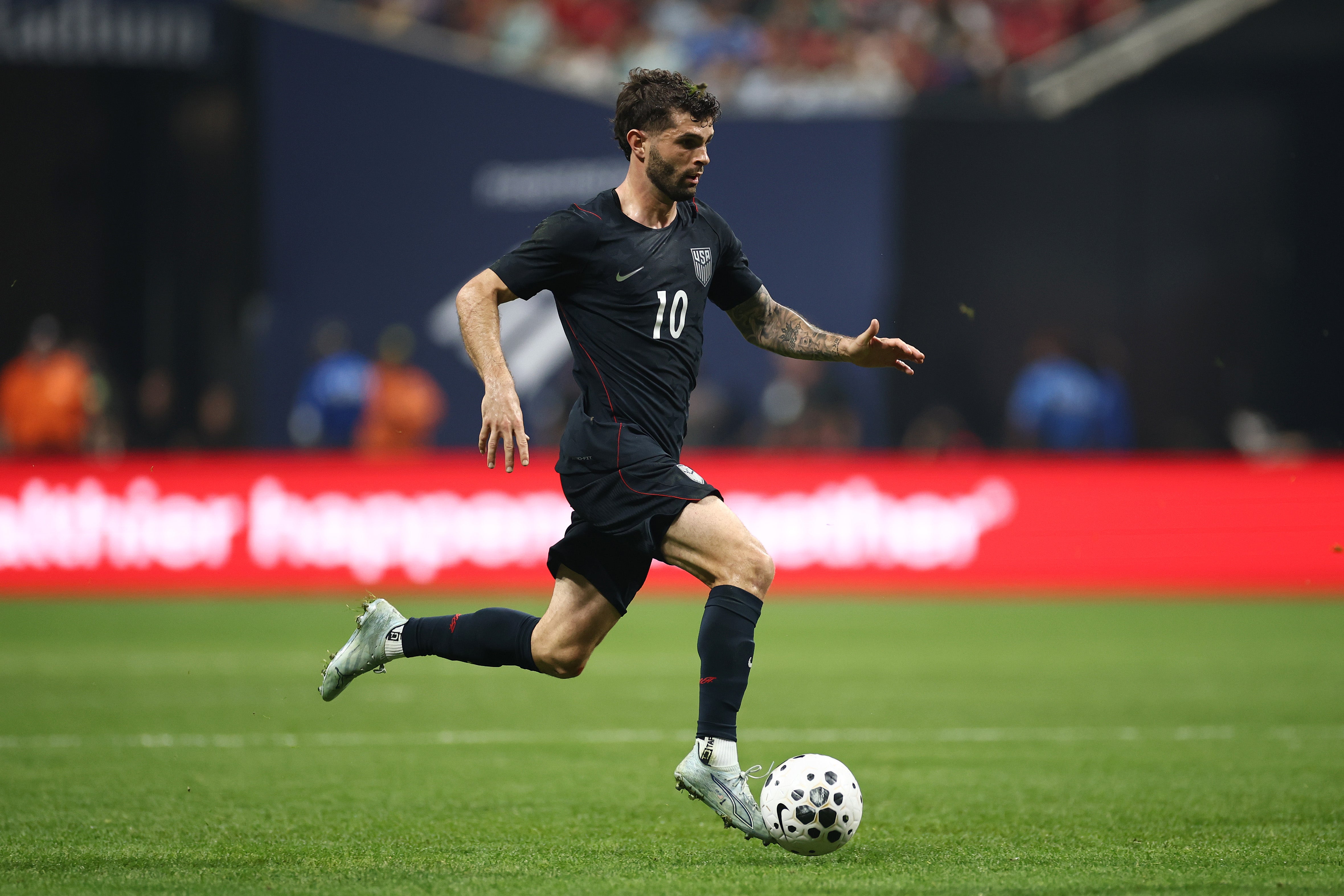 Pulisic hopes to inspire younger players