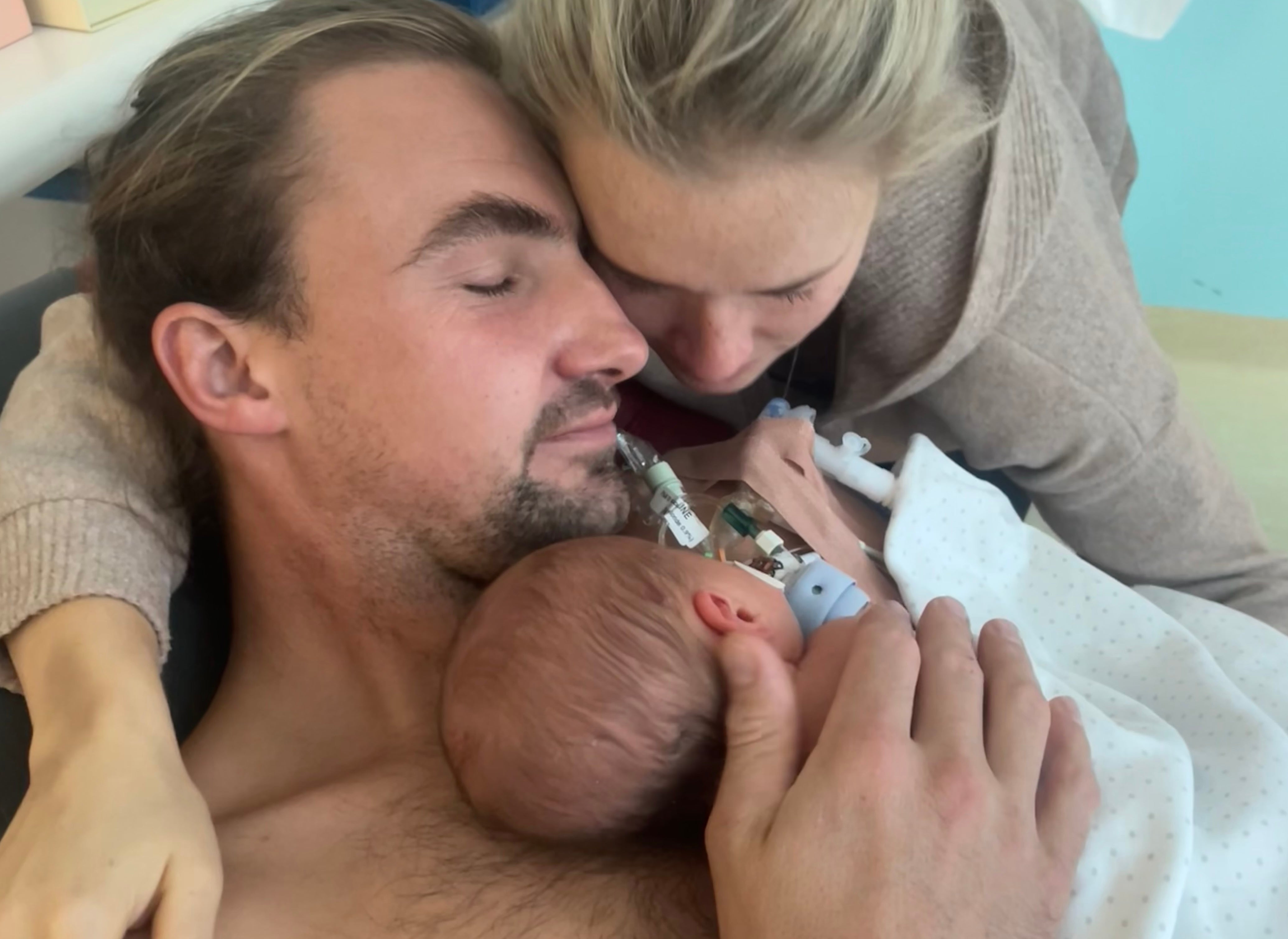 Ambulance should have been called 90 minutes before baby delivered, inquest hears