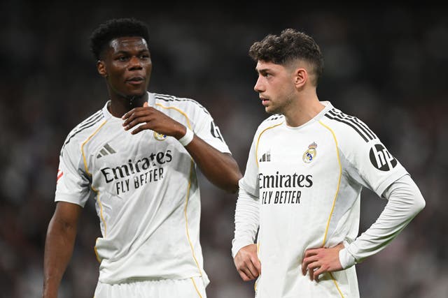 <p>Aurélien Tchouaméni y Federico Valverde protagonizaron un altercado durante un entrenamiento</p>