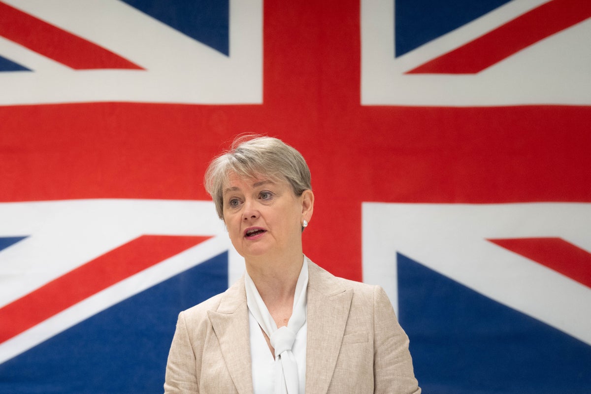 EMB 2230 UK joins EU pledge to make it easier to deport migrants in bid to curb illegal crossings