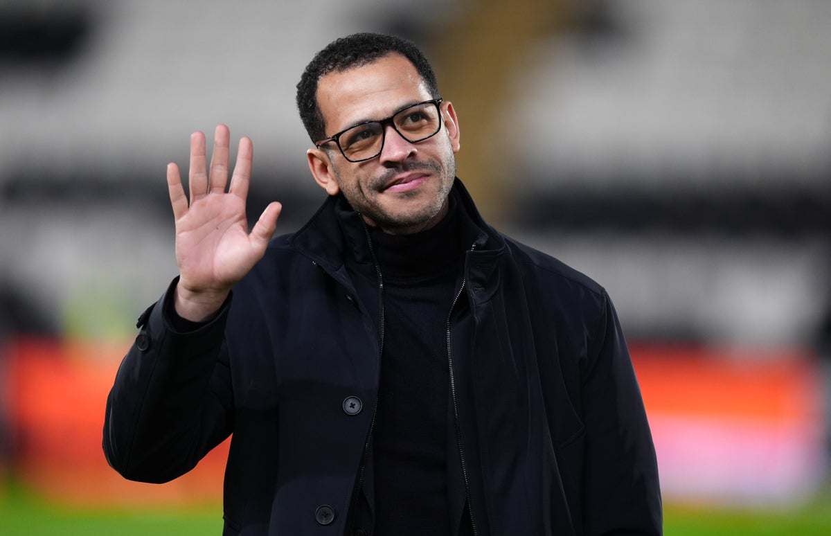 Liam Rosenior giving instructions