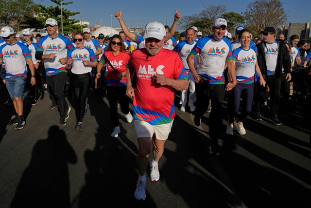 BRASIL-LULA-EJERCICIO