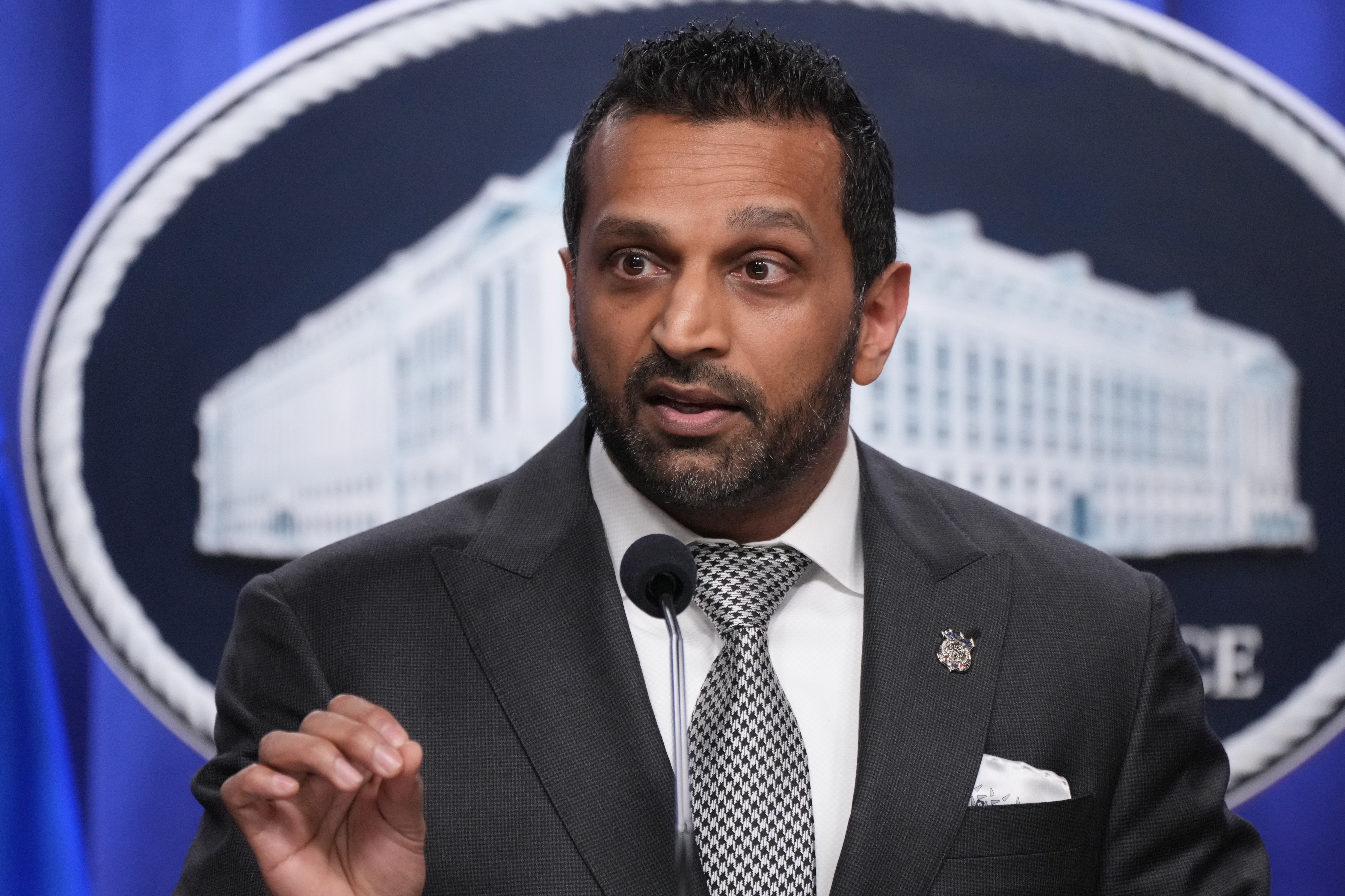 New York Times says FBI investigated reporter after article about ...