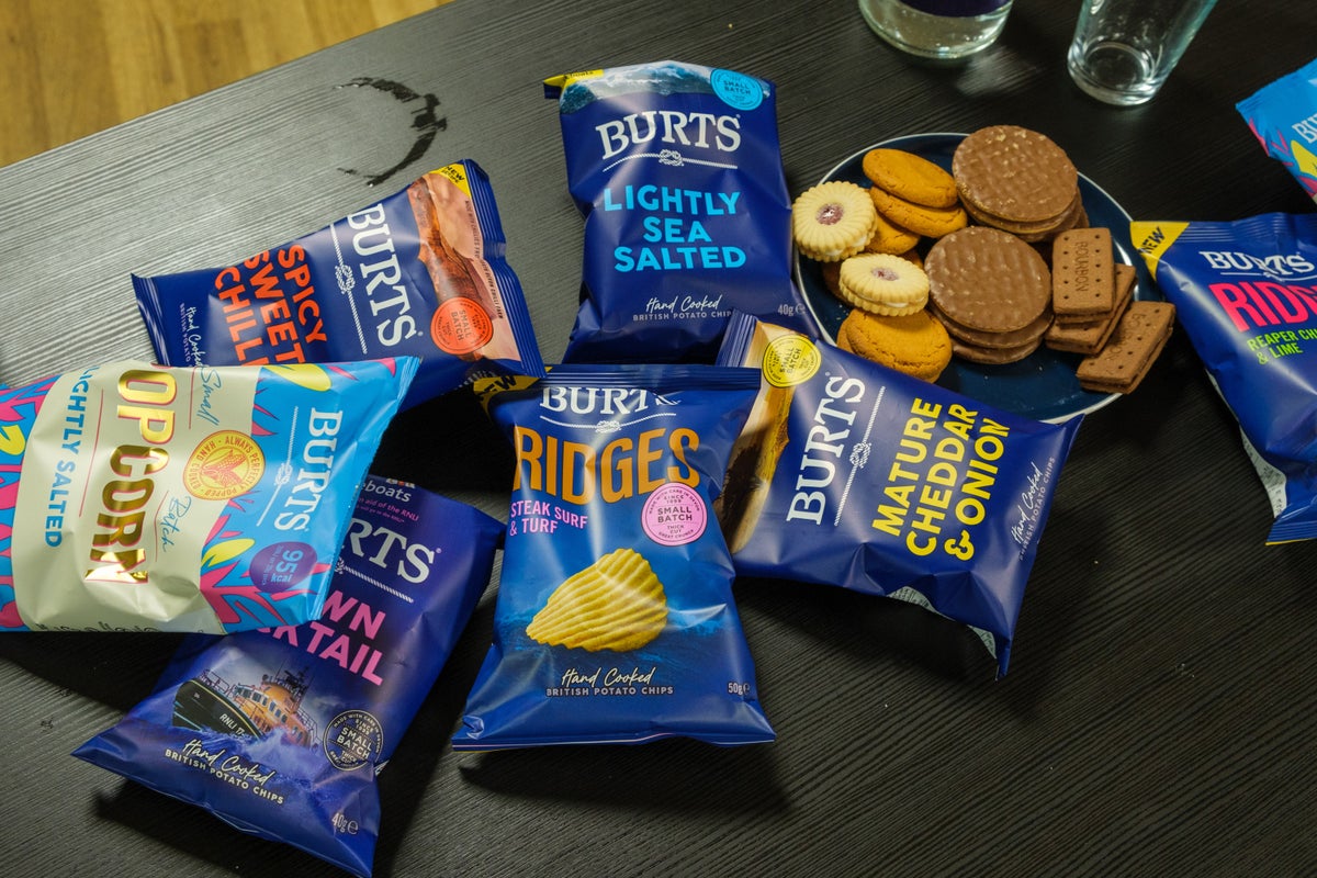 What late night snacking and stress could mean for your gut health