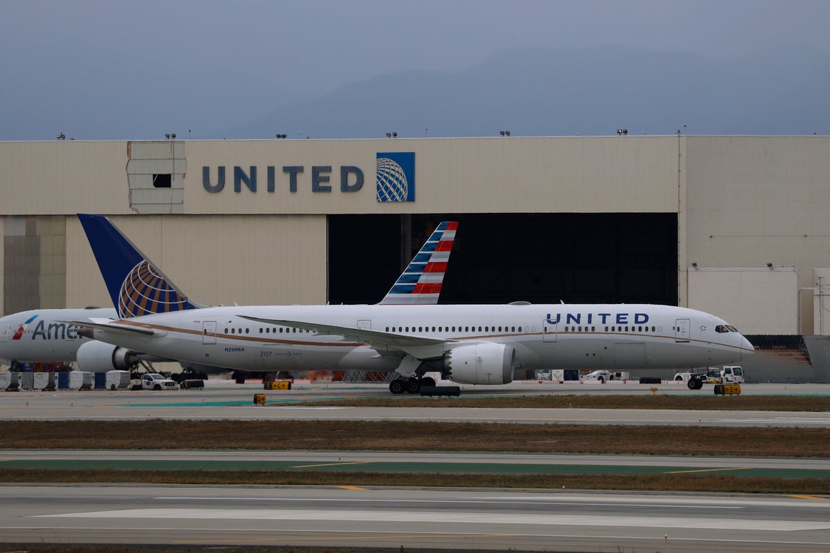 What the Iran war and Strait of Hormuz closure means for United Airlines fares