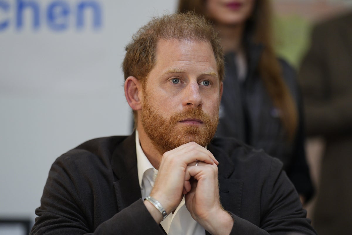 Harry in direct appeal to Putin to ‘stop this war’ during surprise visit to Kyiv