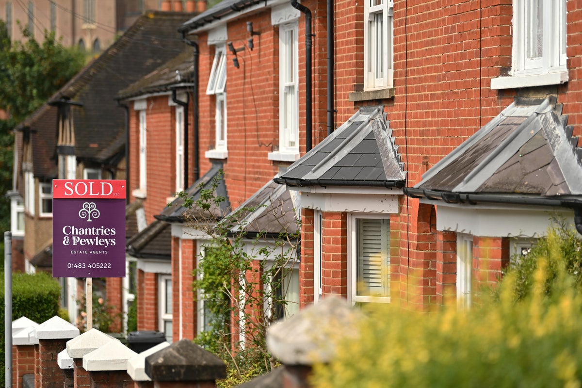 Boost for borrowers as lenders cut rates on new mortgage deals