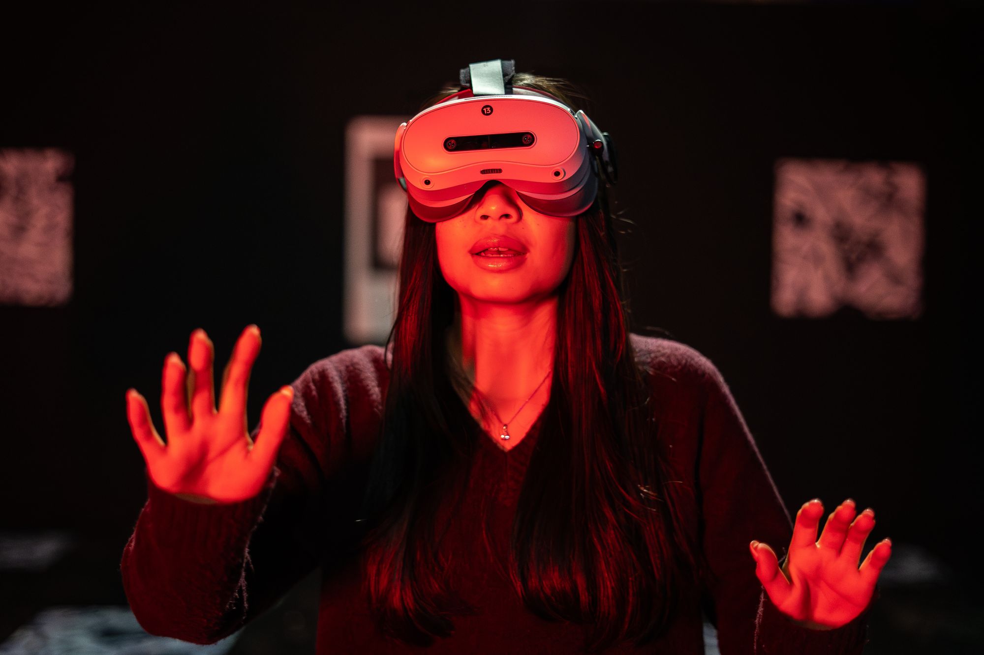 For those who want more, a virtual reality component on the upper level puts guests in the role of investigator, face-to-face with the killers