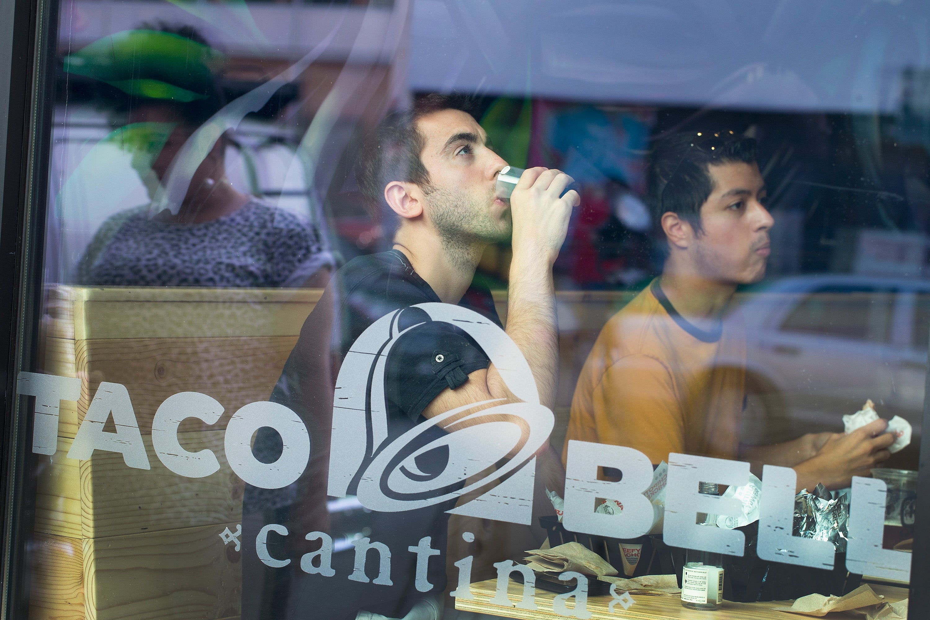 While Taco Bell doesn’t offer as many full value meal deals as some competitors, it does feature a Luxe Value Menu with 10 items, all priced under $3