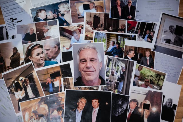<p>El Departamento de Justicia de EE. UU. ha hecho públicos millones de documentos relacionados con la investigación del Gobierno sobre Epstein a lo largo de varios meses, tras haberse vencido el plazo establecido para su divulgación</p>