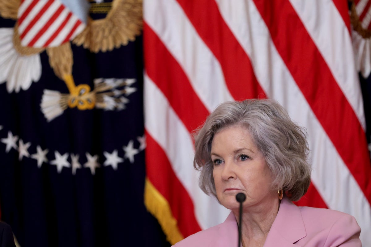 Trump’s Cabinet barred from international travel without approval