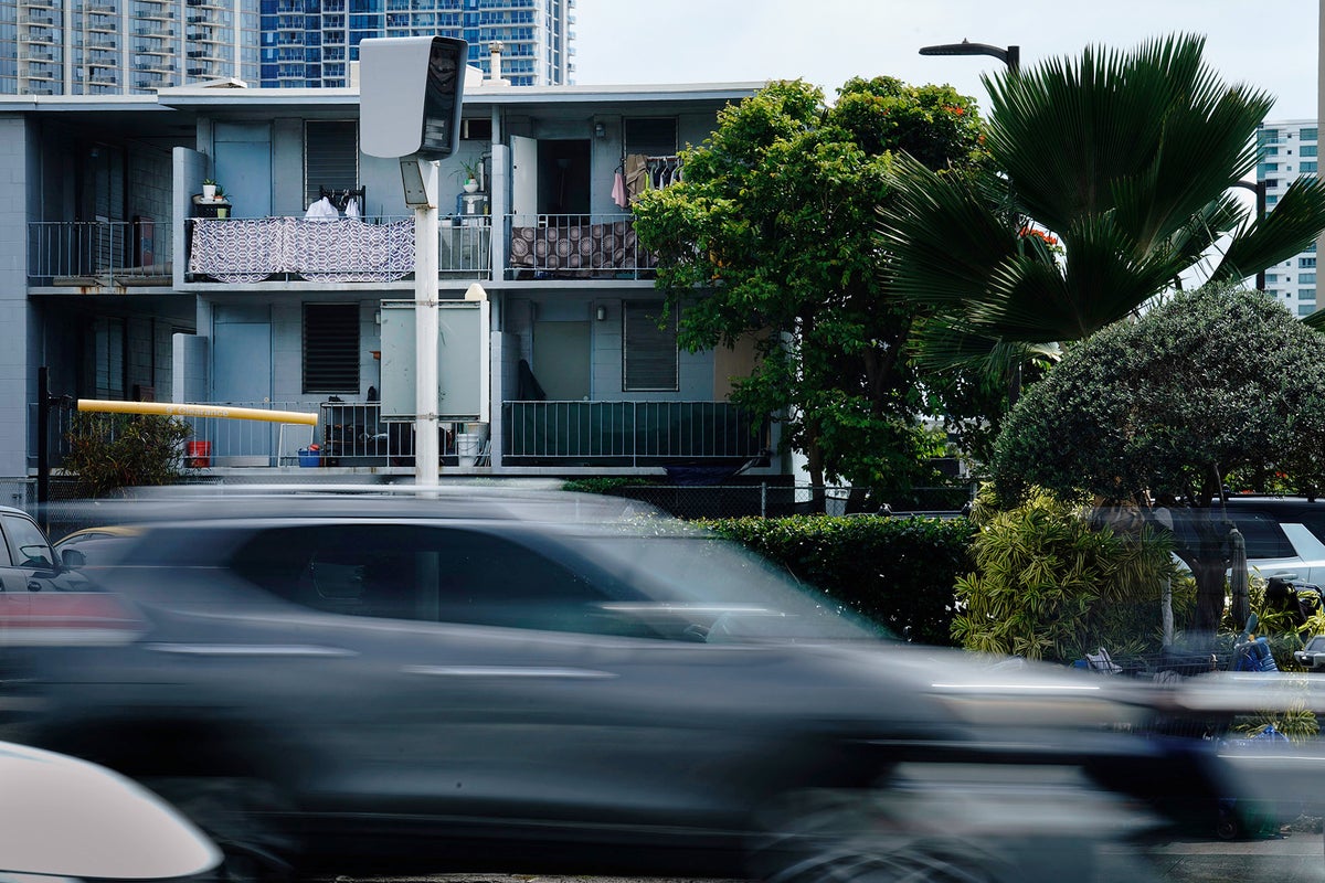 Honolulu Traffic Cams Catch Speeders. But Most Don’t Get Tickets