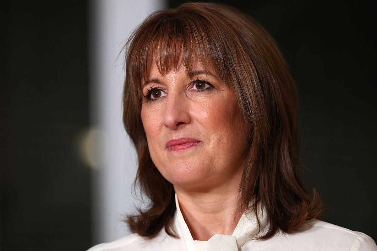 Reeves warns ‘now is not the time’ for change as rumours swirl about Labour leadership contest