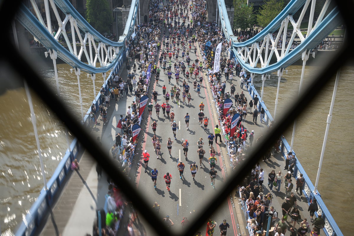 London Marathon LIVE: Start times and latest updates from world famous race