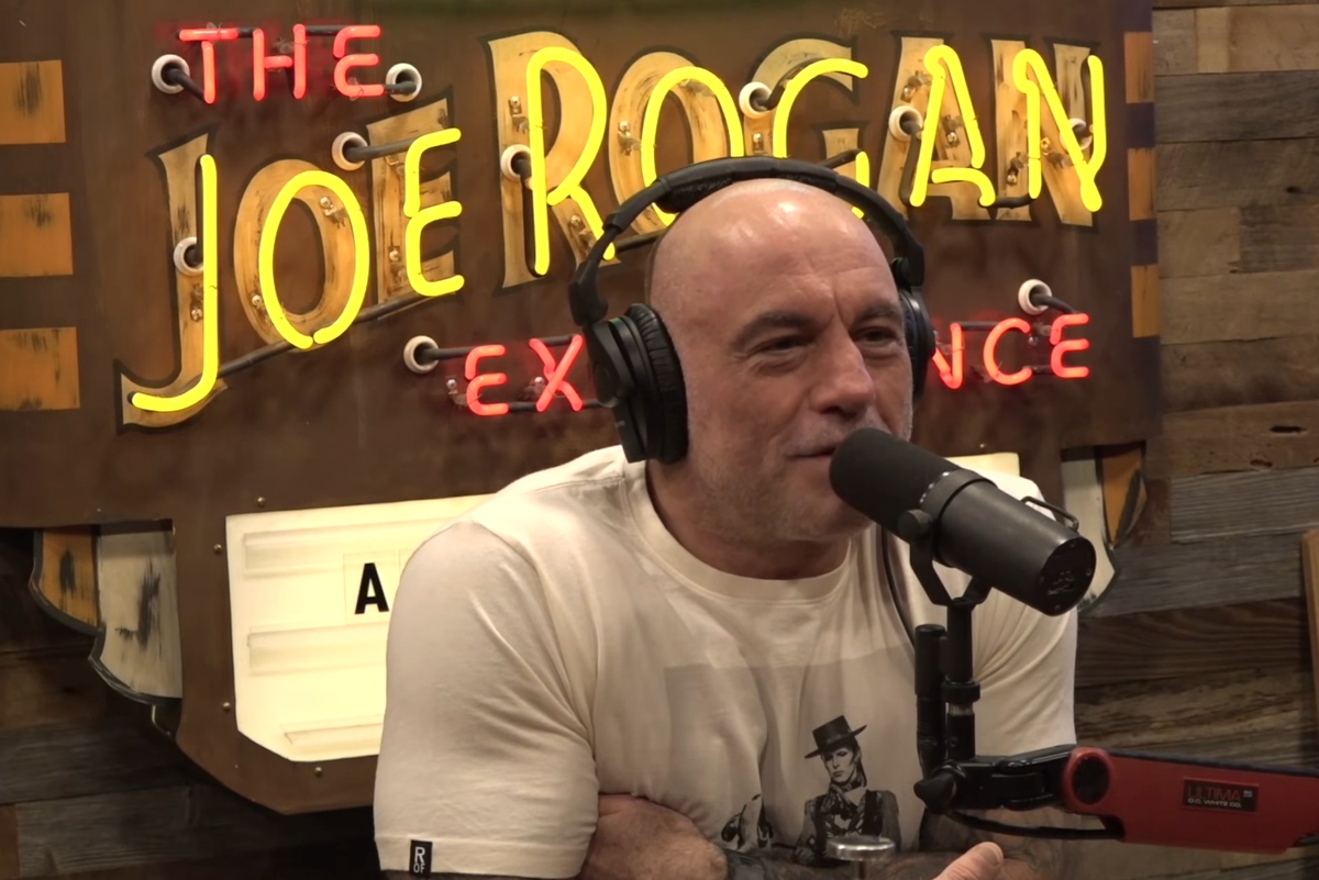 Joe Rogan'ın Trump'la sıcak ve soğuk ilişkisi, İran savaşına yönelik son eleştirilerle yeniden değişiyor: 'Mantıklı değil'