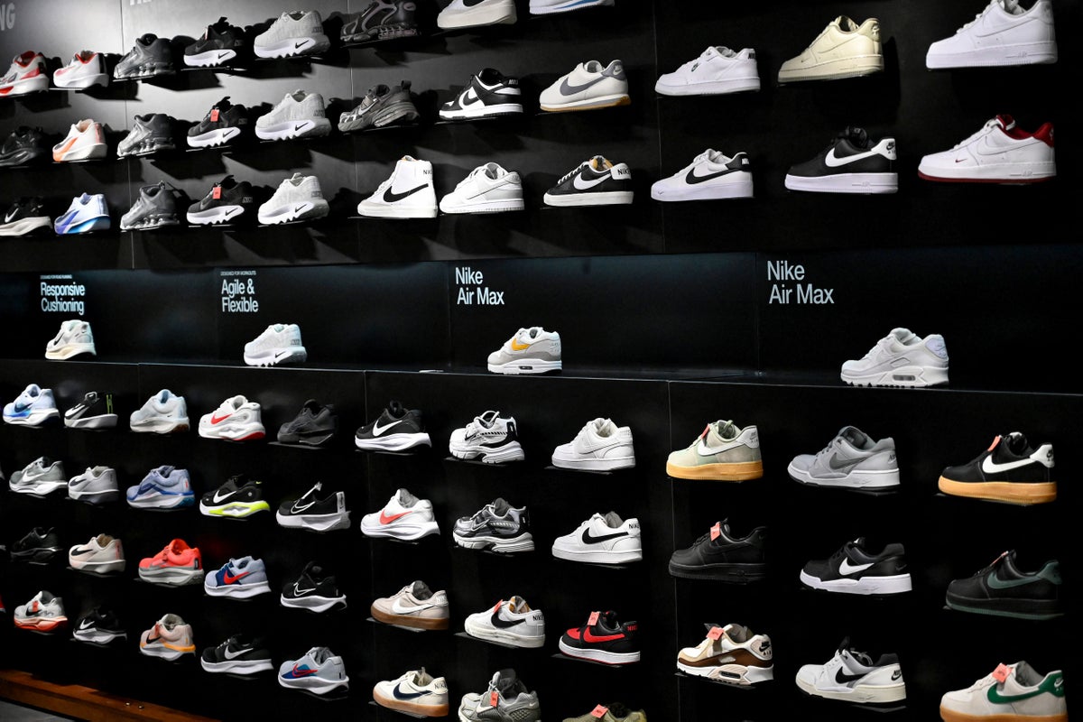 Nike cuts 1,400 more jobs in its second major round of layoffs this year – UK Times Nike cuts 1,400 more jobs in its second major round of layoffs this year – UK Times