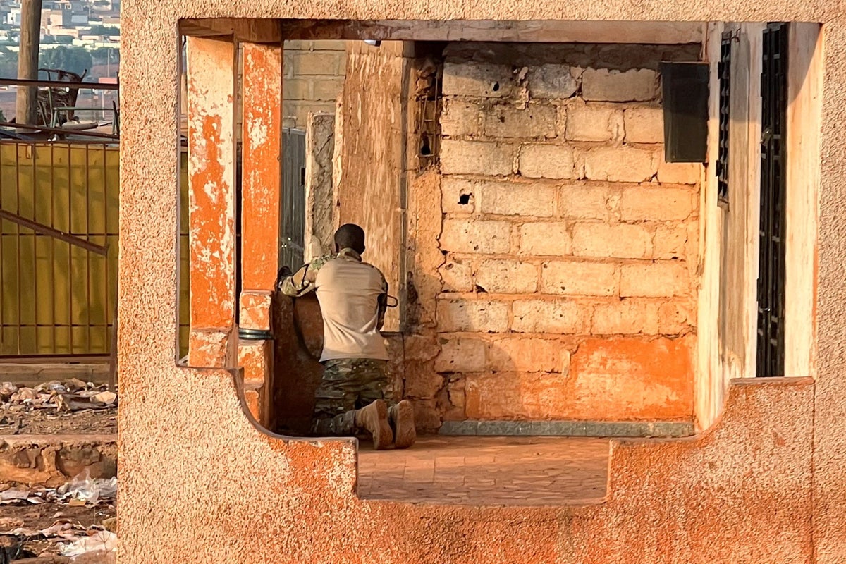 Gunfire and blasts rock Mali as armed groups stage coordinated attacks – UK Times