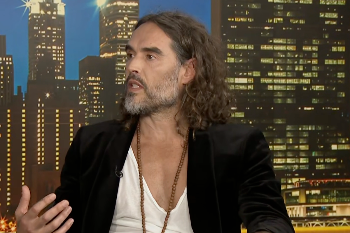 Russell Brand mocked over ‘painful’ Piers Morgan interview as he struggles to find Bible passage – UK Times Russell Brand mocked over ‘painful’ Piers Morgan interview as he struggles to find Bible passage – UK Times