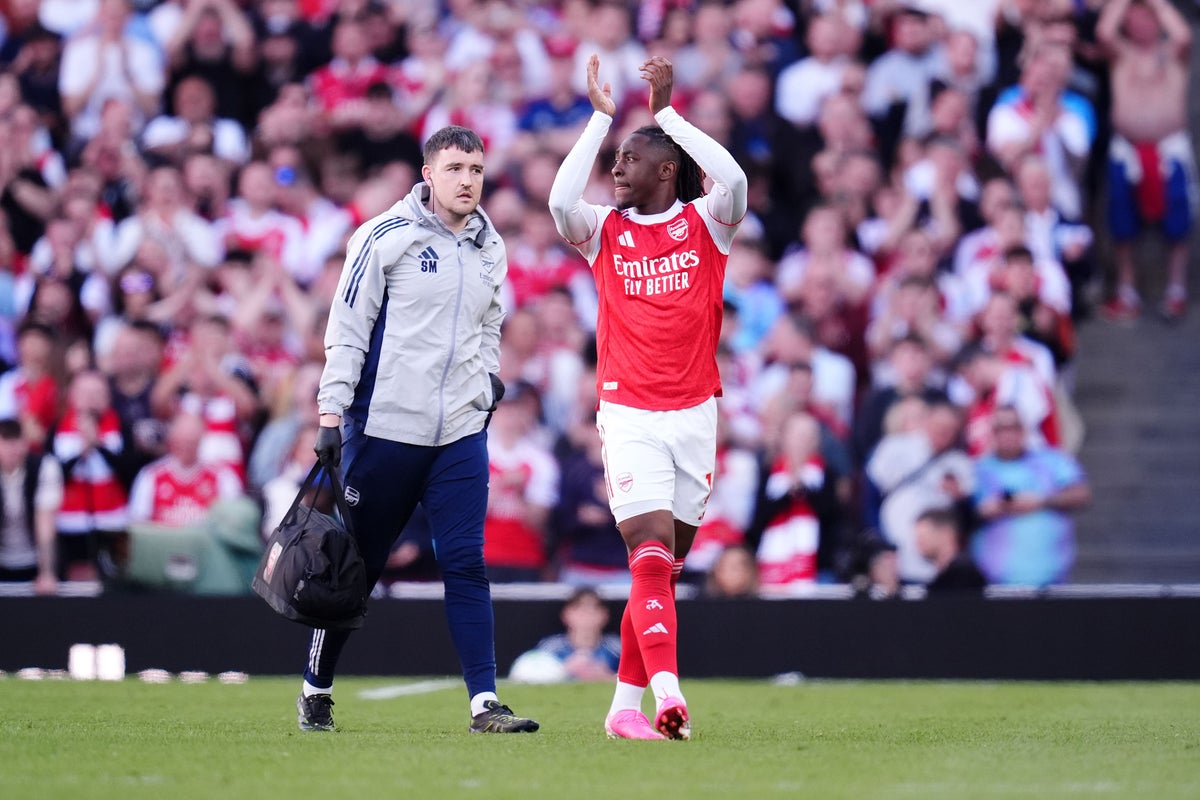 Arsenal hit the front again in the title race after win over Newcastle