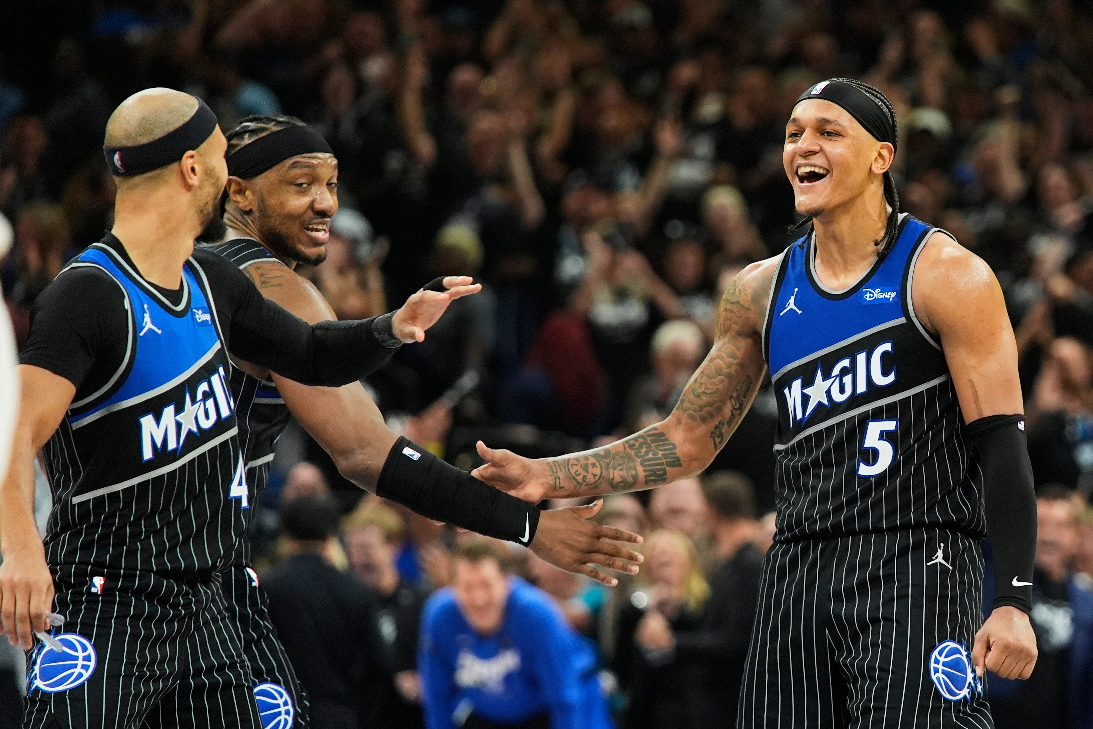 PISTONS-MAGIC