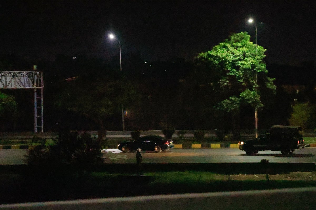 Pakistan lifts central Islamabad lockdown as prospects dim for US-Iran talks