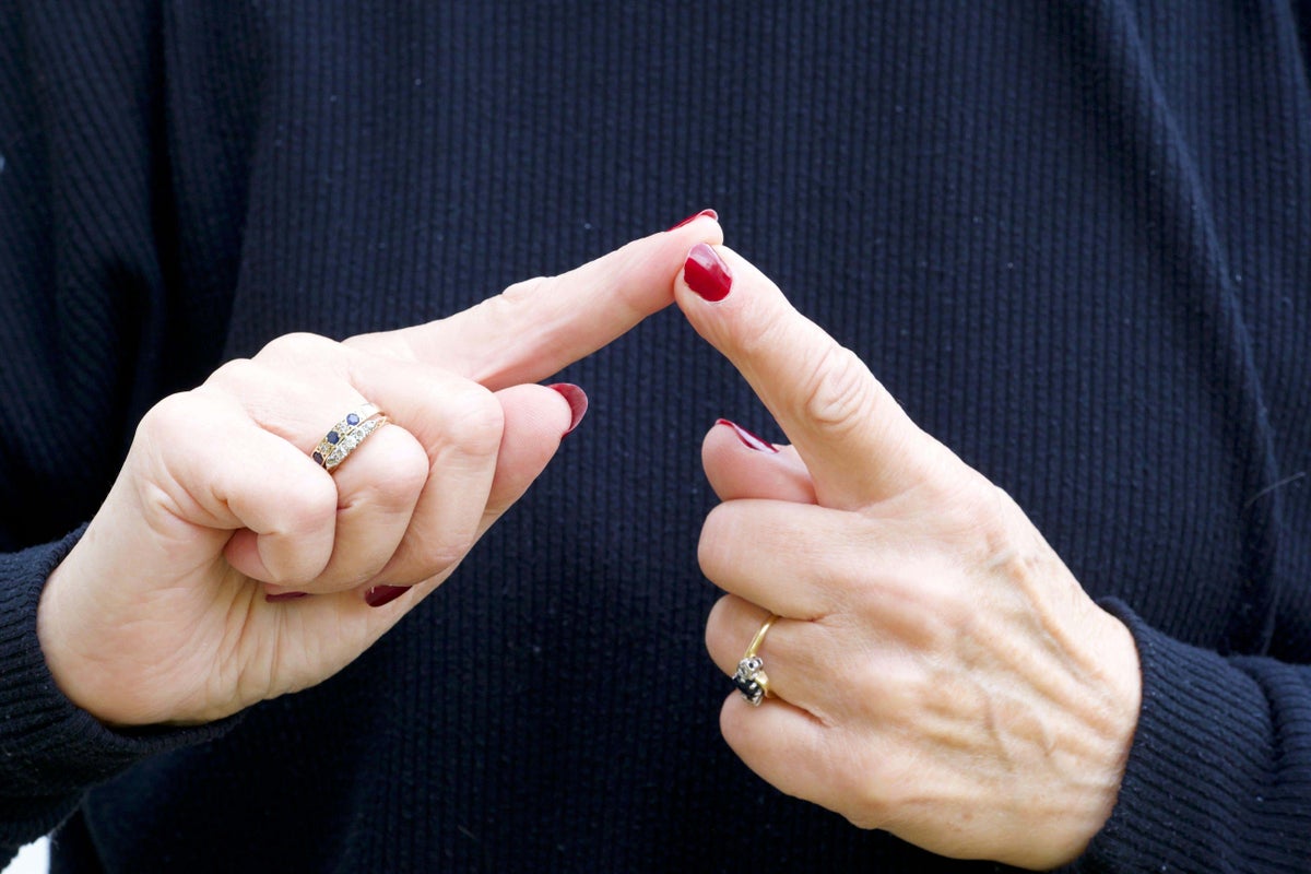 HSBC UK will offer British Sign Language training for beginners to its employees