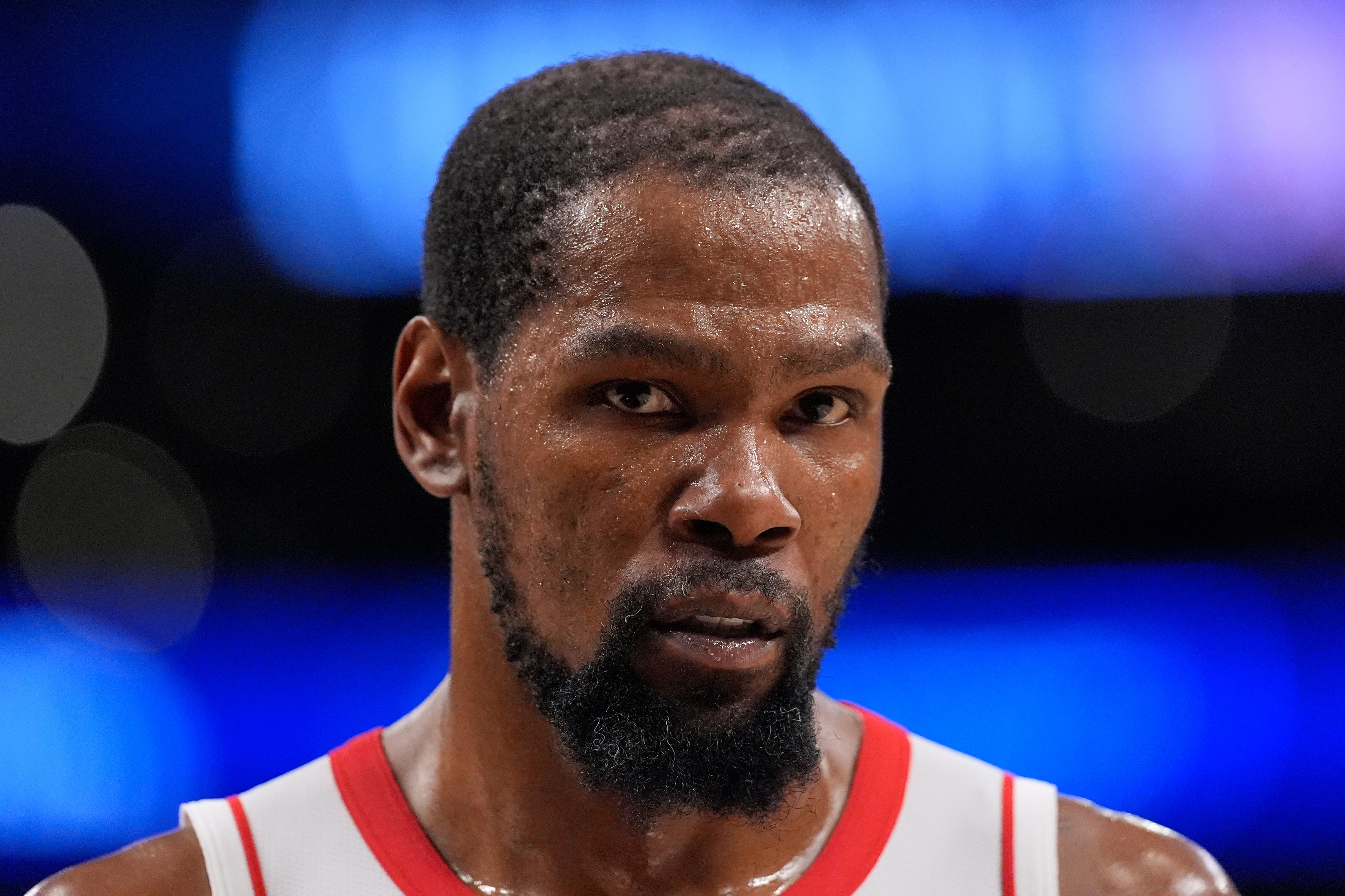 ROCKETS-DURANT FUERA