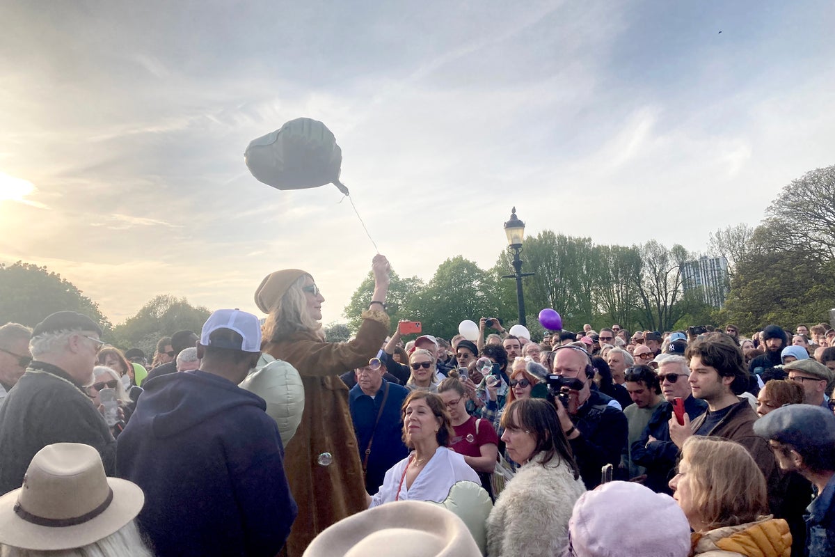 Madness star Suggs sings at emotional Primose Hill vigil for stabbed student