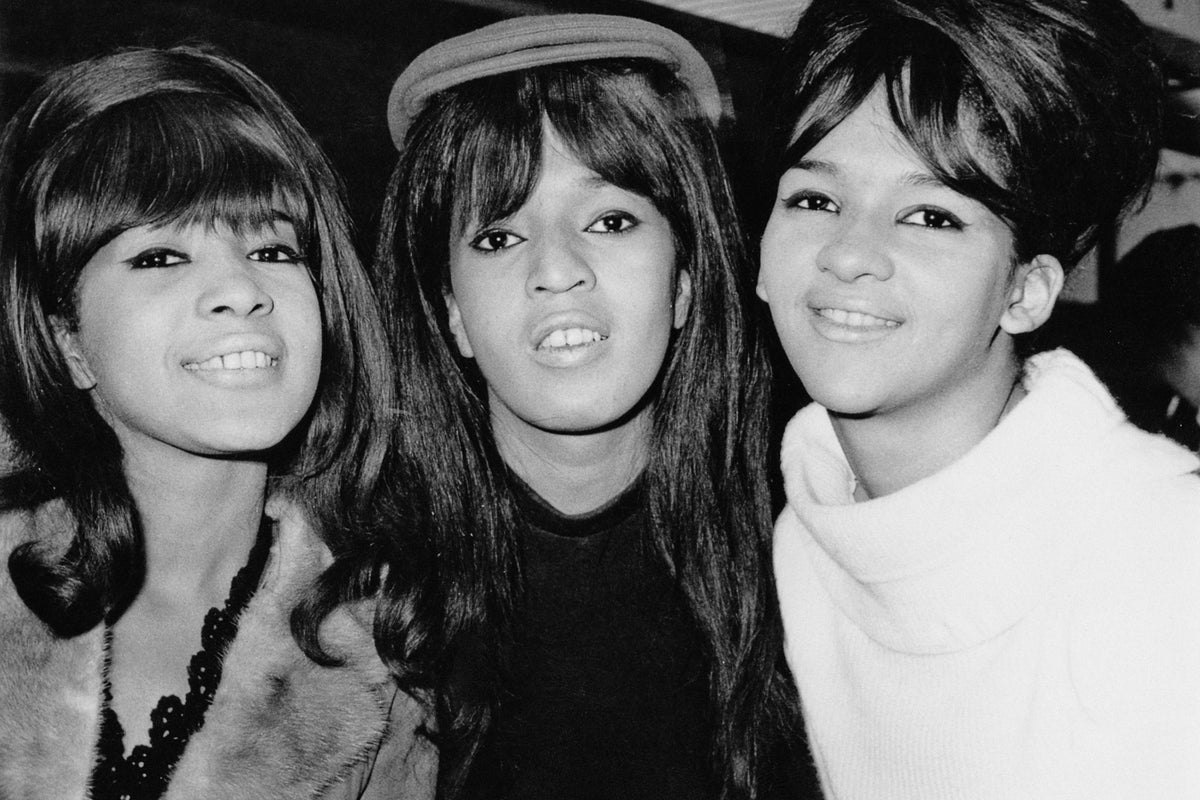 Last surviving member of iconic girl group dies aged 80