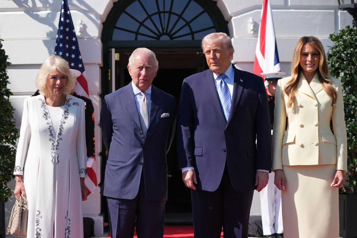 Kral Charles ABD'yi canlı ziyaret etti: Donald Trump ve Melania, Beyaz Saray'da hükümdar ve Kraliçe Camilla'yı selamladı