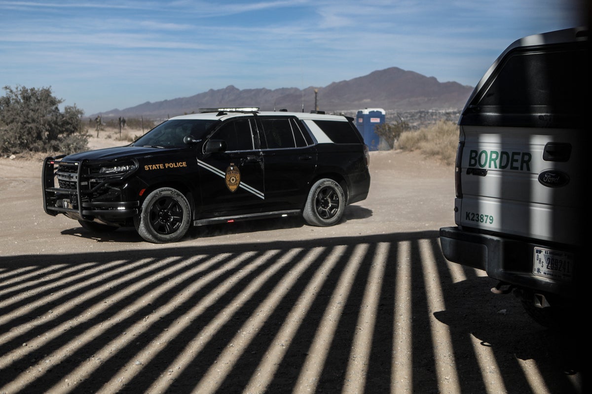 Teksas polisi, ülkeye yasadışı yollardan girdiğinden şüphelenilen kişileri tutuklama hakkına sahiptir