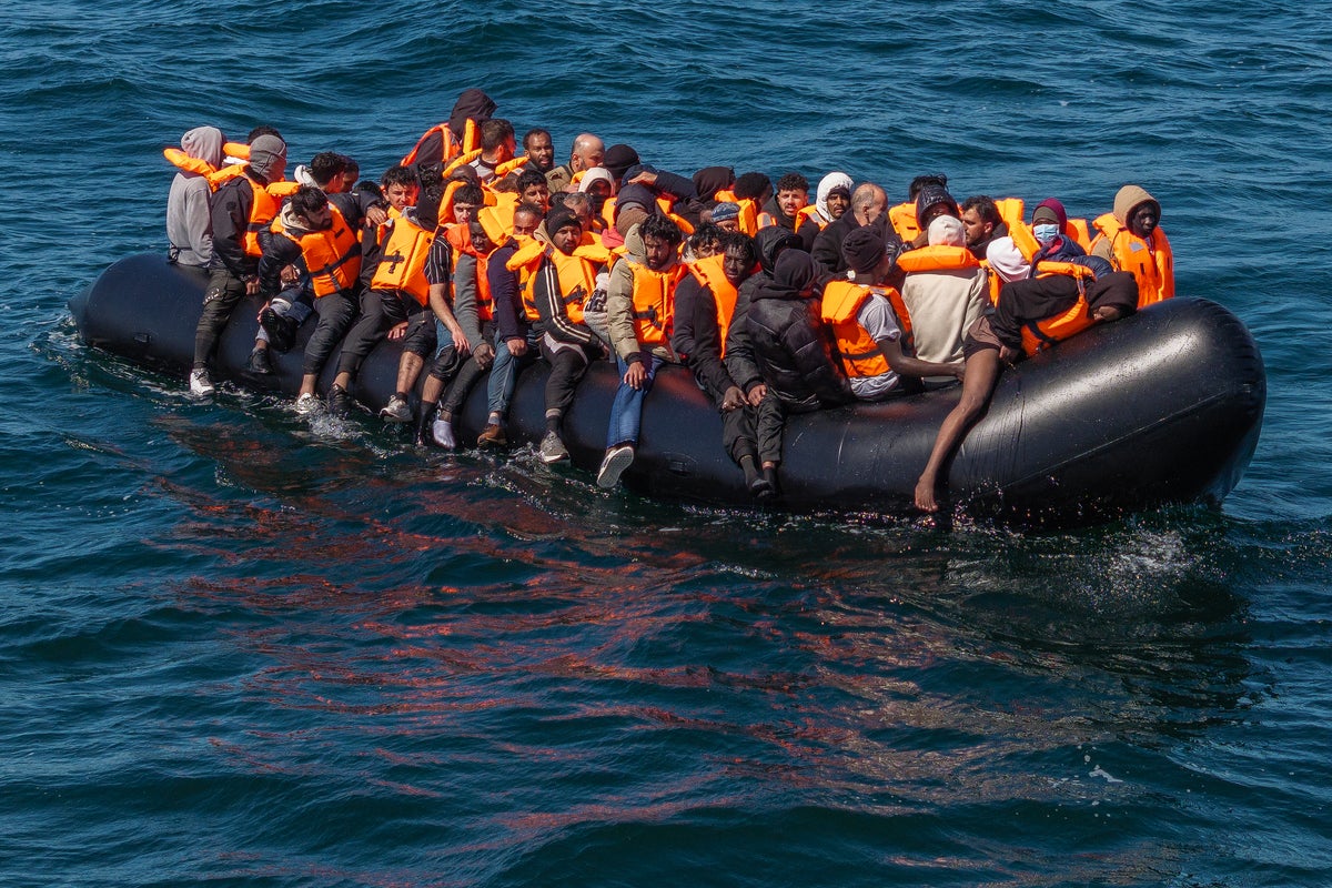 French coastguard rescues more than 100 migrants after boat breaks down