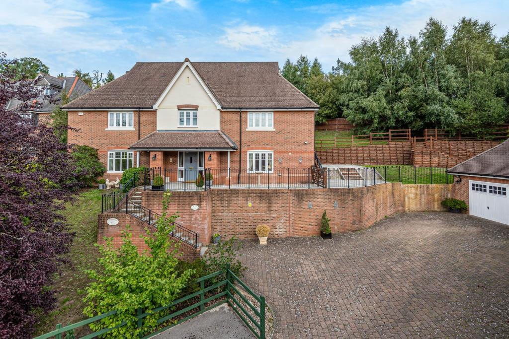 Fleet home at center of dispute