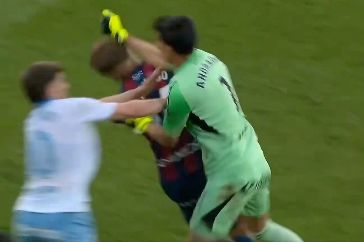 Goalkeeper lays out opponent to spark mass brawl in Spanish derby