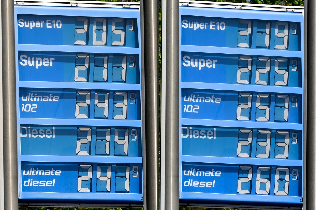 Oil prices edge higher as Trump weighs Iran’s latest proposal to open Hormuz