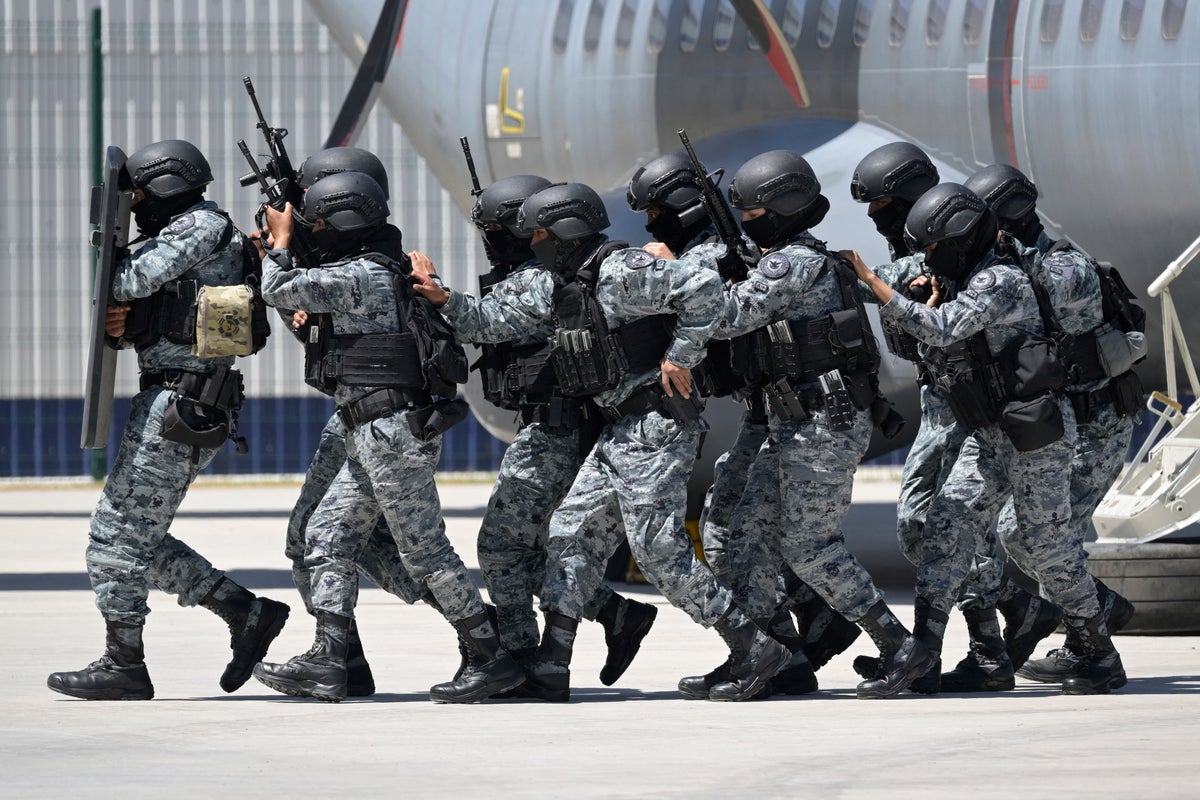 Top Mexican cartel leader captured during military operation