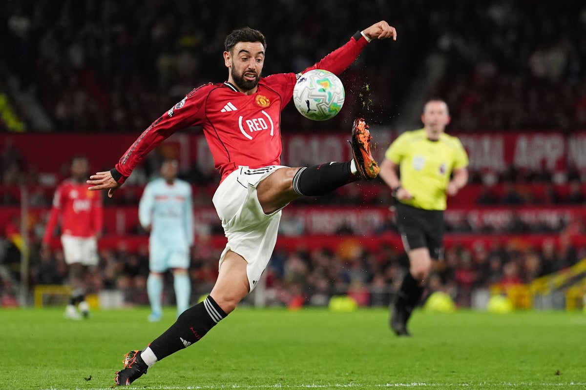 Manchester United vs Liverpool prediction: Premier League betting tips & odds