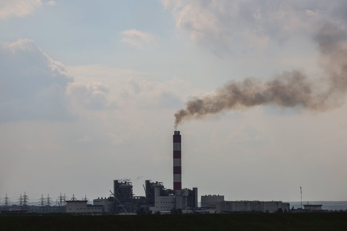 UAE to leave Opec oil producers group amid Middle East energy shock