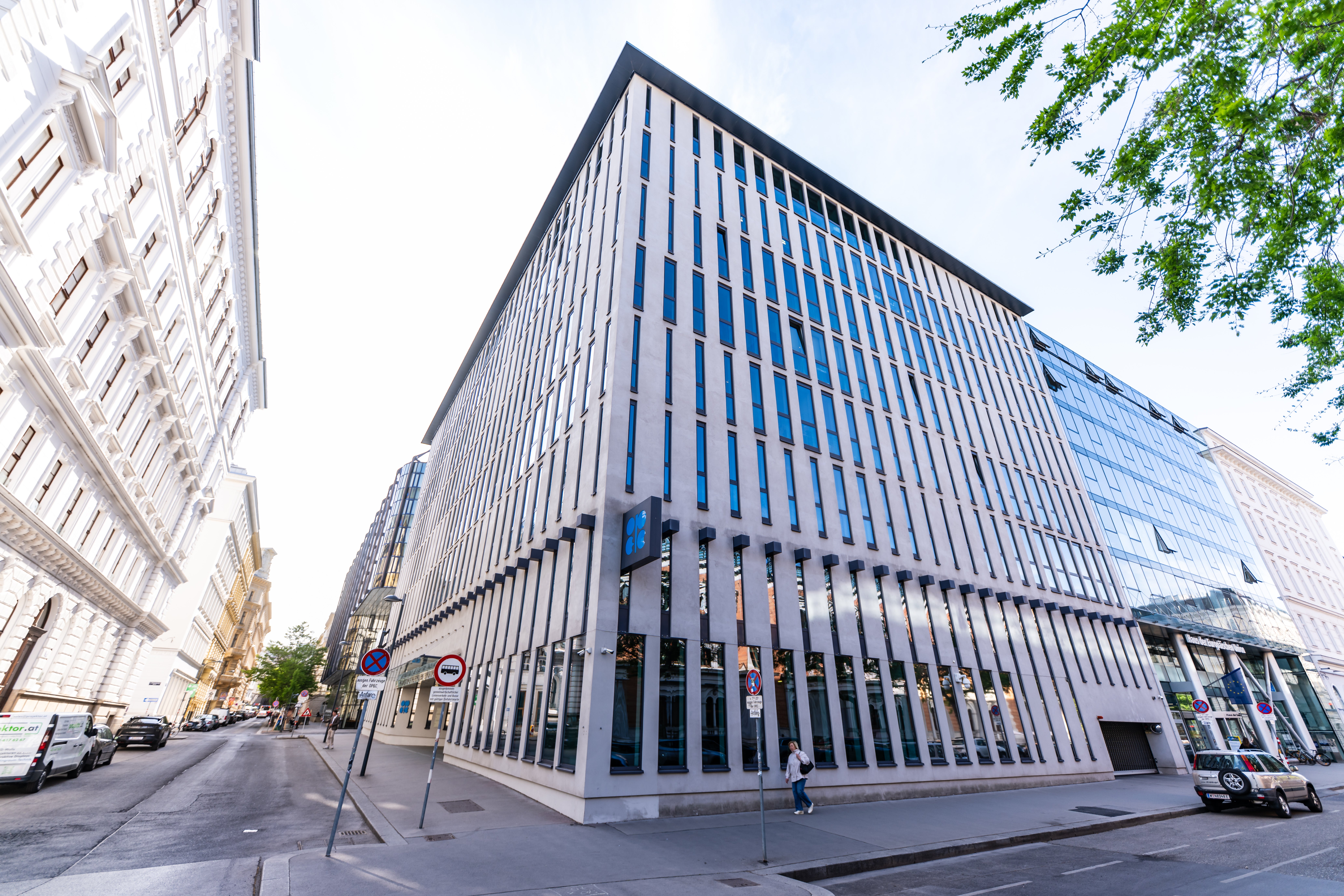 What is Opec? UAE to leave major group of oil producers