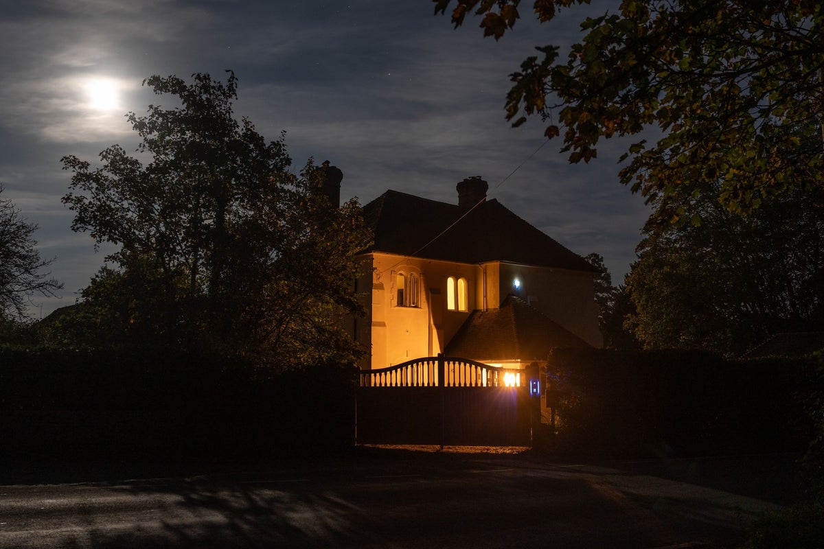 Study of sound explains why we find ‘haunted’ buildings oddly unsettling