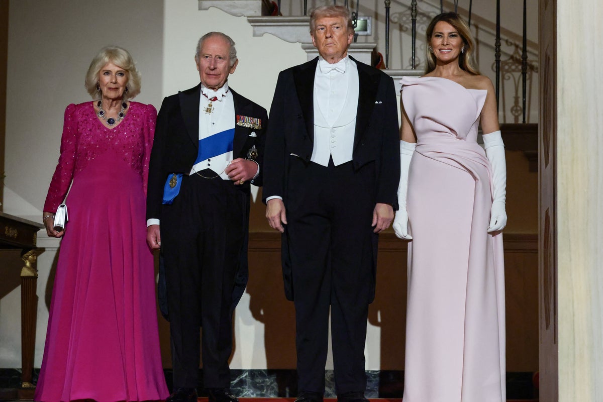 Kral Charles ve Kraliçe Camilla için devlet yemeği menüsünde Melania Trump'ın Beyaz Saray arı kovanından ikramlar yer alıyor