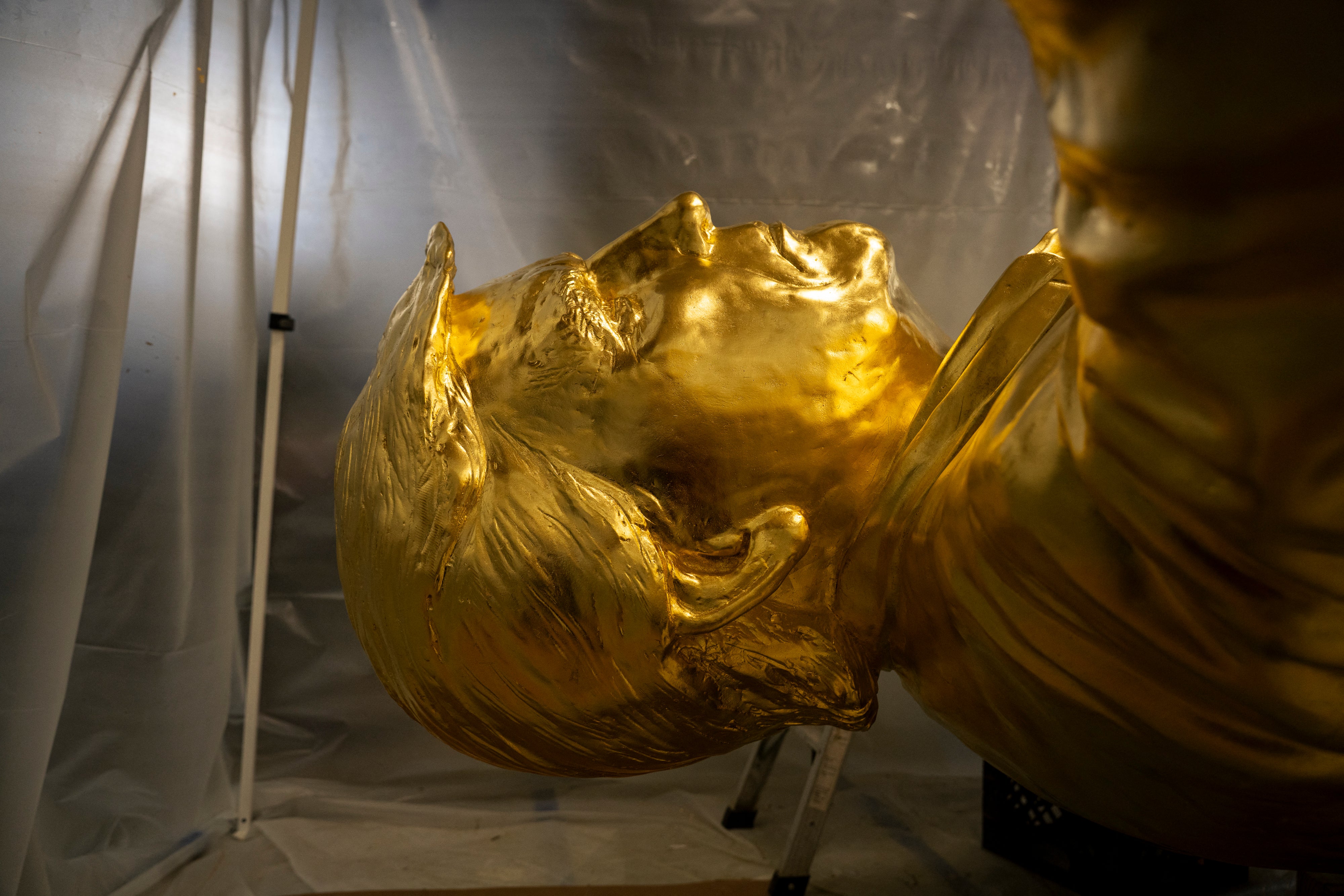 The Trump statue was coated in gold leaf and was assembled by an Ohio-based artist