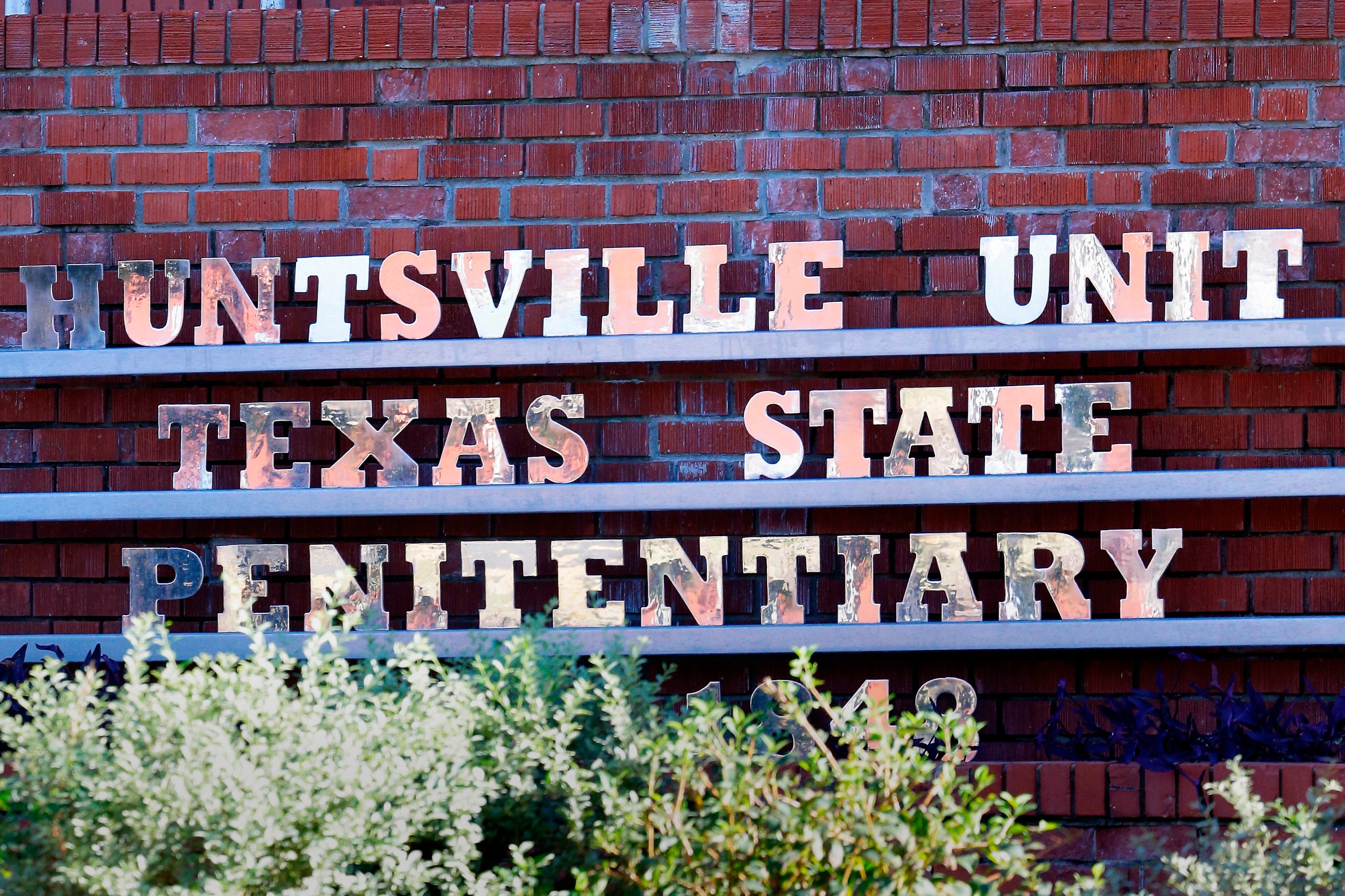 Broadnax will be executed here at the Huntsville Unit of the Texas State Penitentiary on Thursday at 6 pm local time