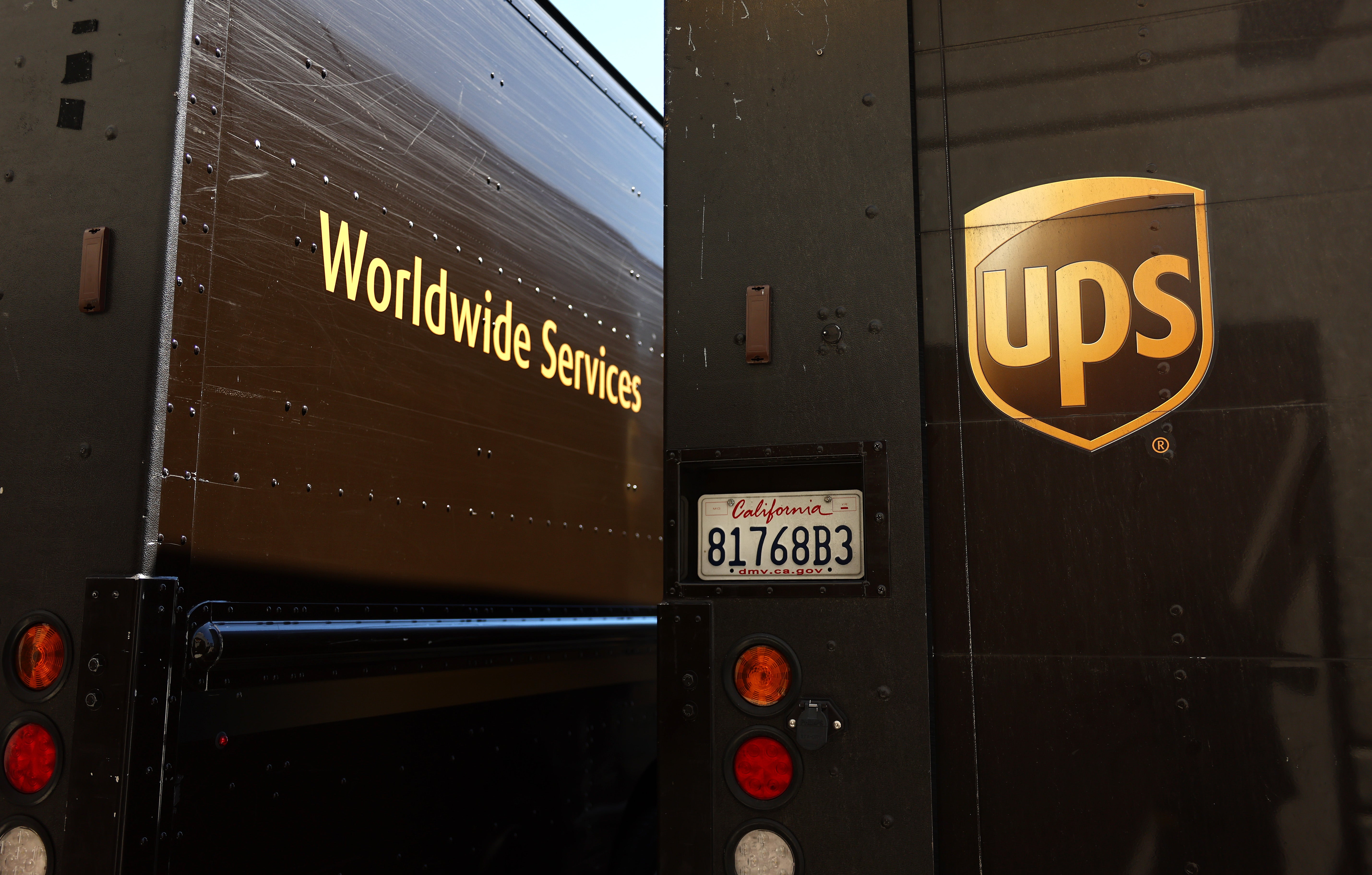 UPS is one of the thousands of companies that have pledged to pass along tariff refunds to its customers, it estimates it collected more than $5 billion in tariffs