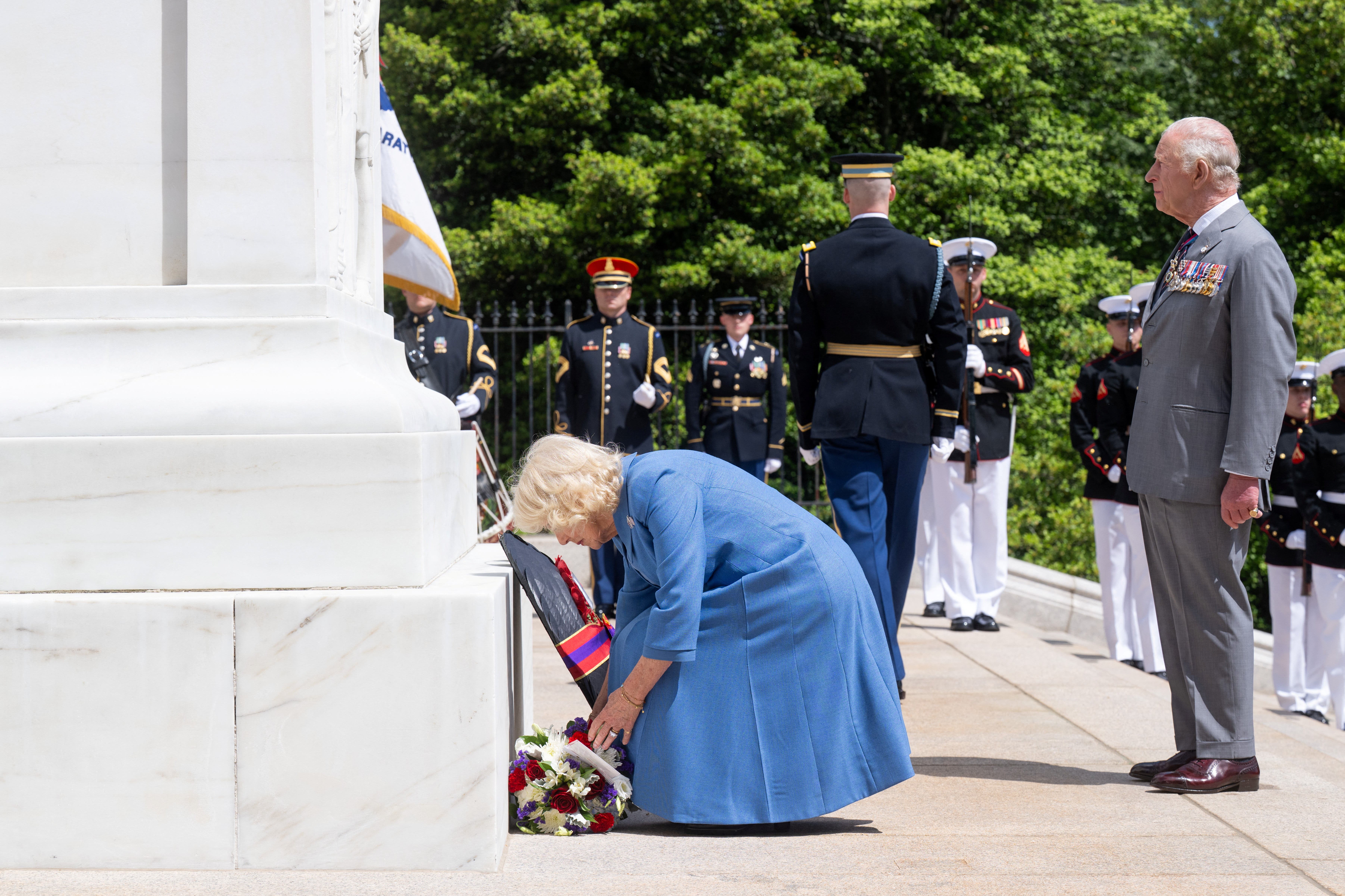Union Jack Flown Upside Down at Arlington Ceremony for King Charles III — image 4