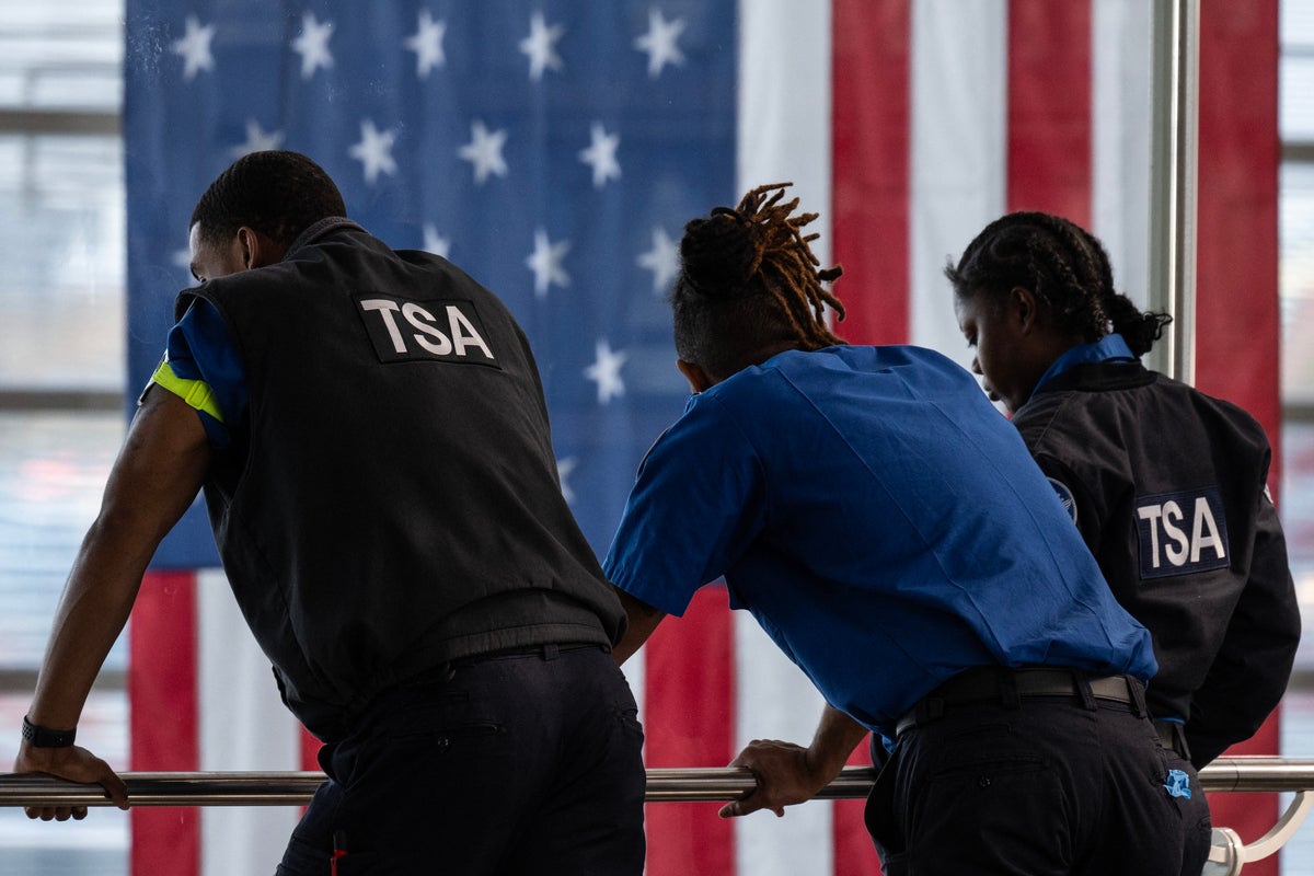 House votes to end DHS shutdown and get paychecks to TSA workers and other staffers