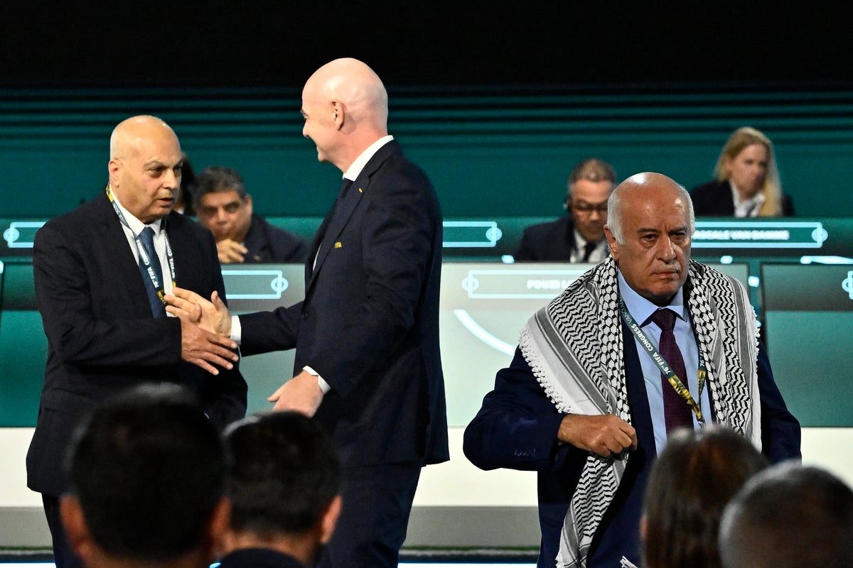 Palestinian and Israeli federation delegates clash at Fifa Congress
