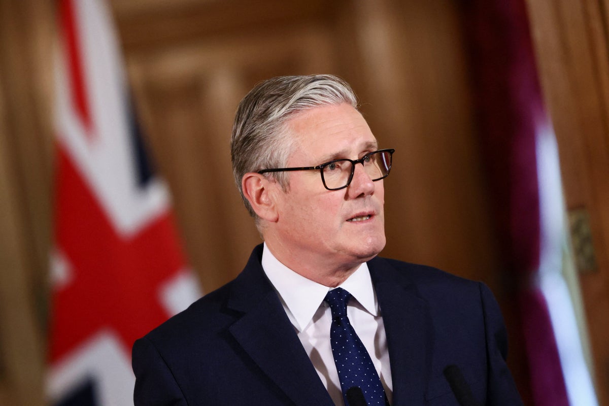 Stephen Flynn calls for emergency financial support as UK faces ‘cliff edge’