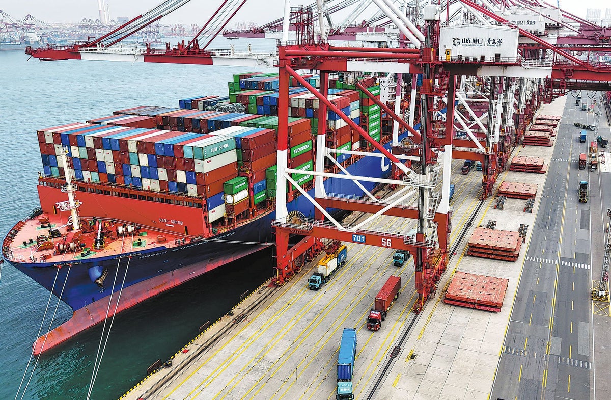 Foreign Investment in China Rises in First Quarter