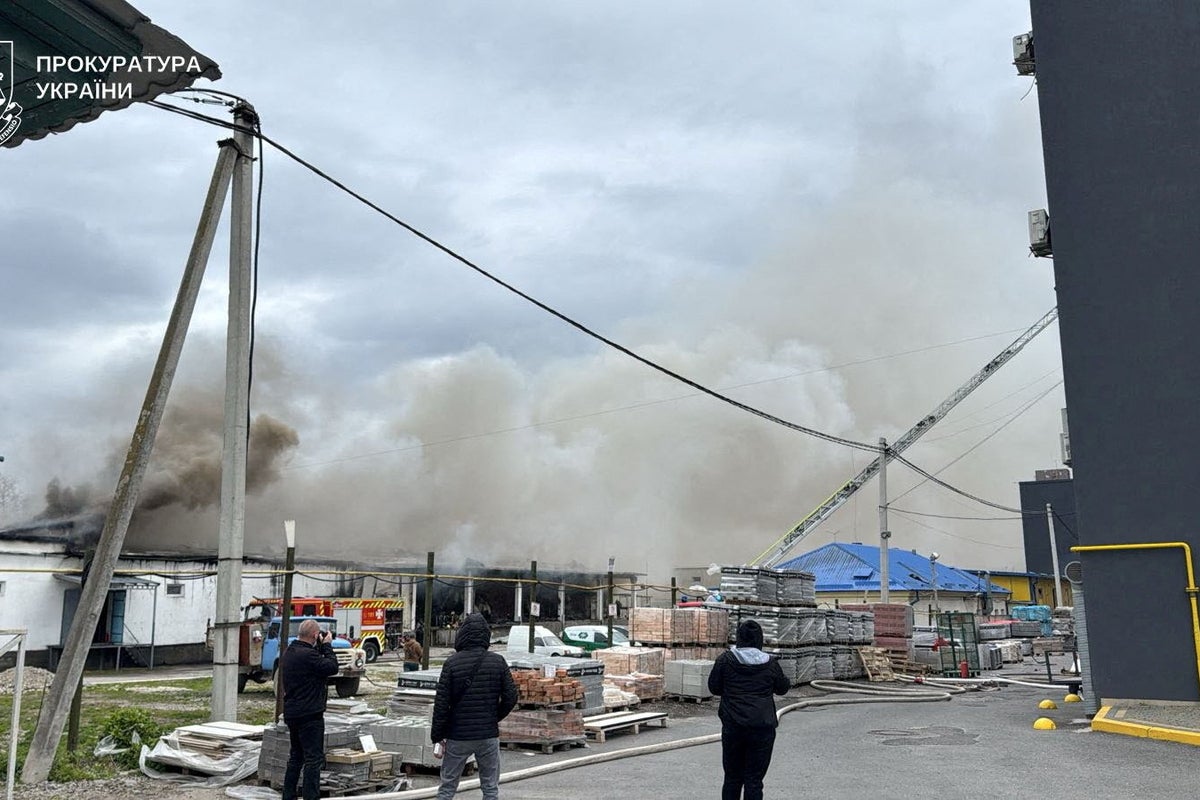 Russia Launches Over 400 Drones in Daytime Attack on Ukraine, Injuring 10 in Ternopil